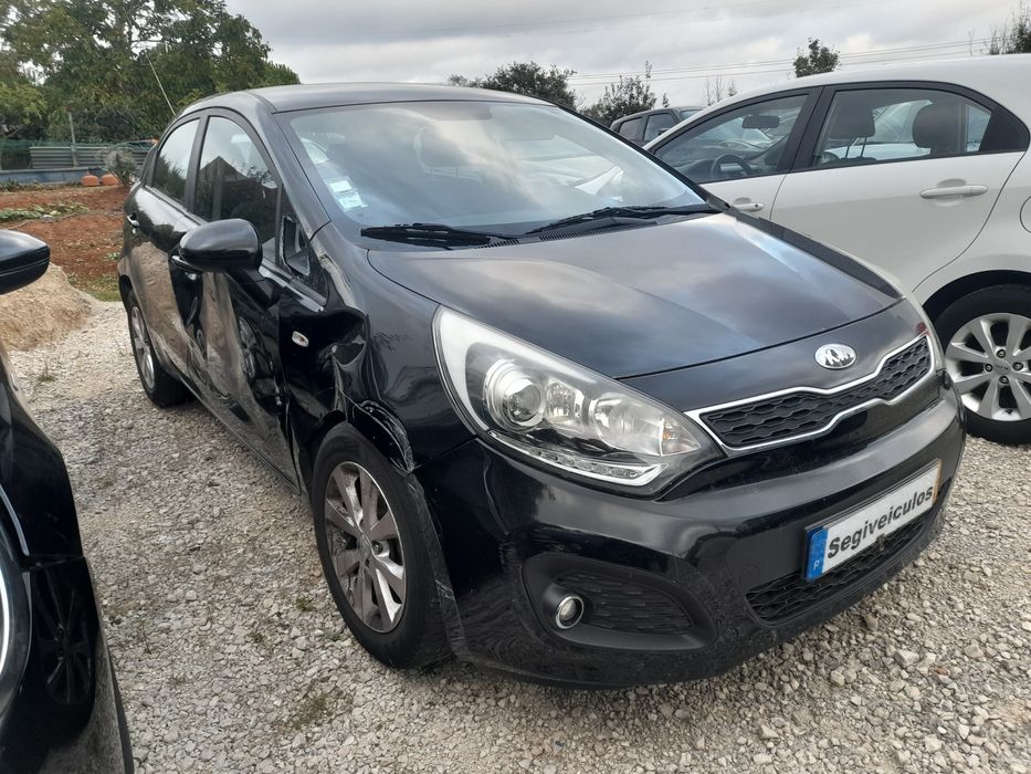 Kia Rio 1.2   2013