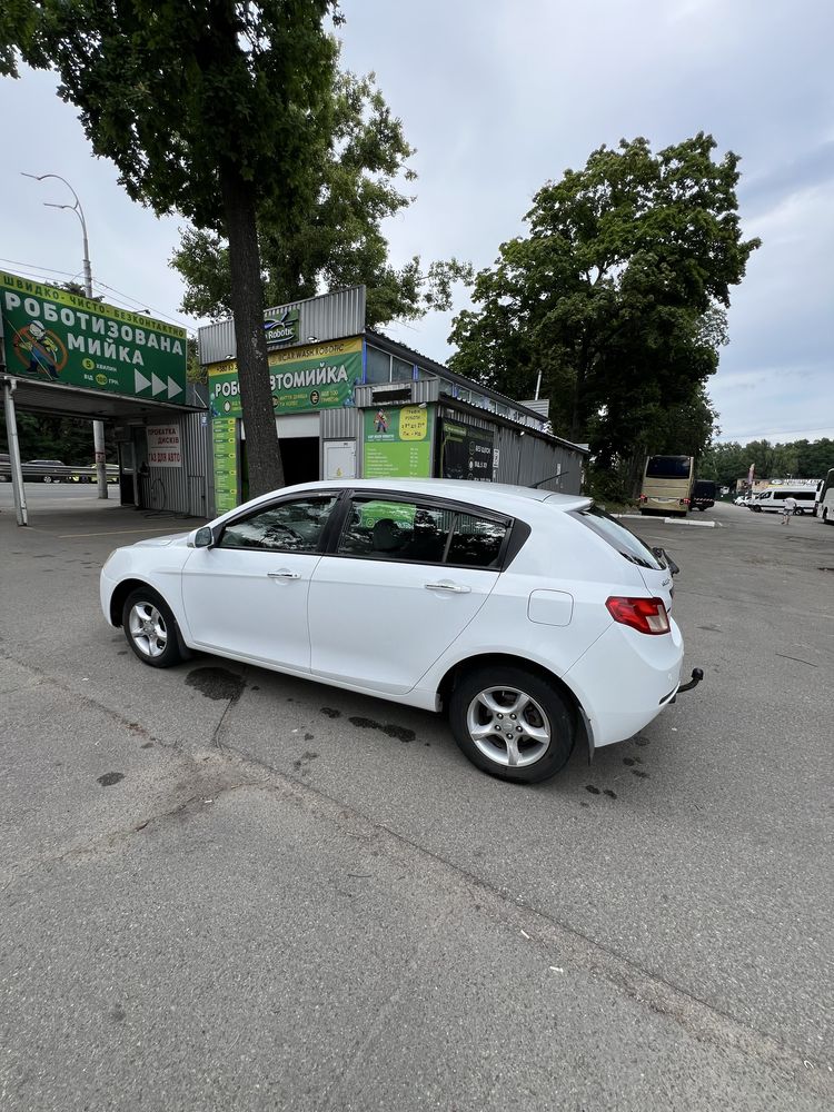 Geely Emgrand EC7-RV 2011 р газ/бензин