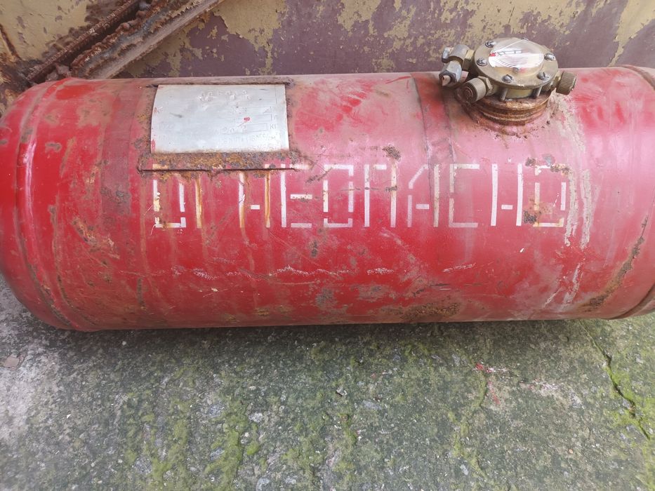 Газовый балон на машыну