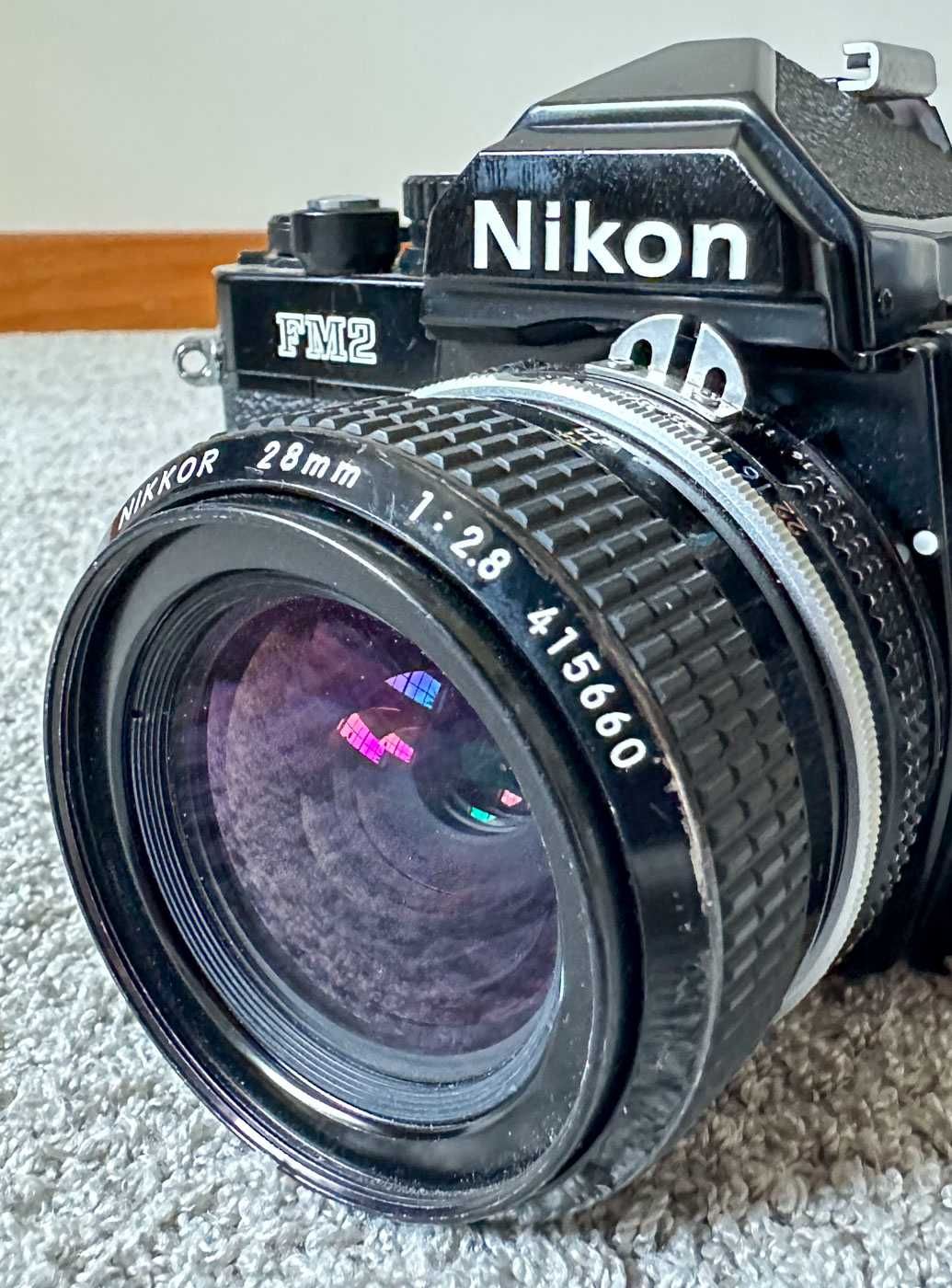 Nikon FM2 + Nikon 28mm f/2.8 + MD-12