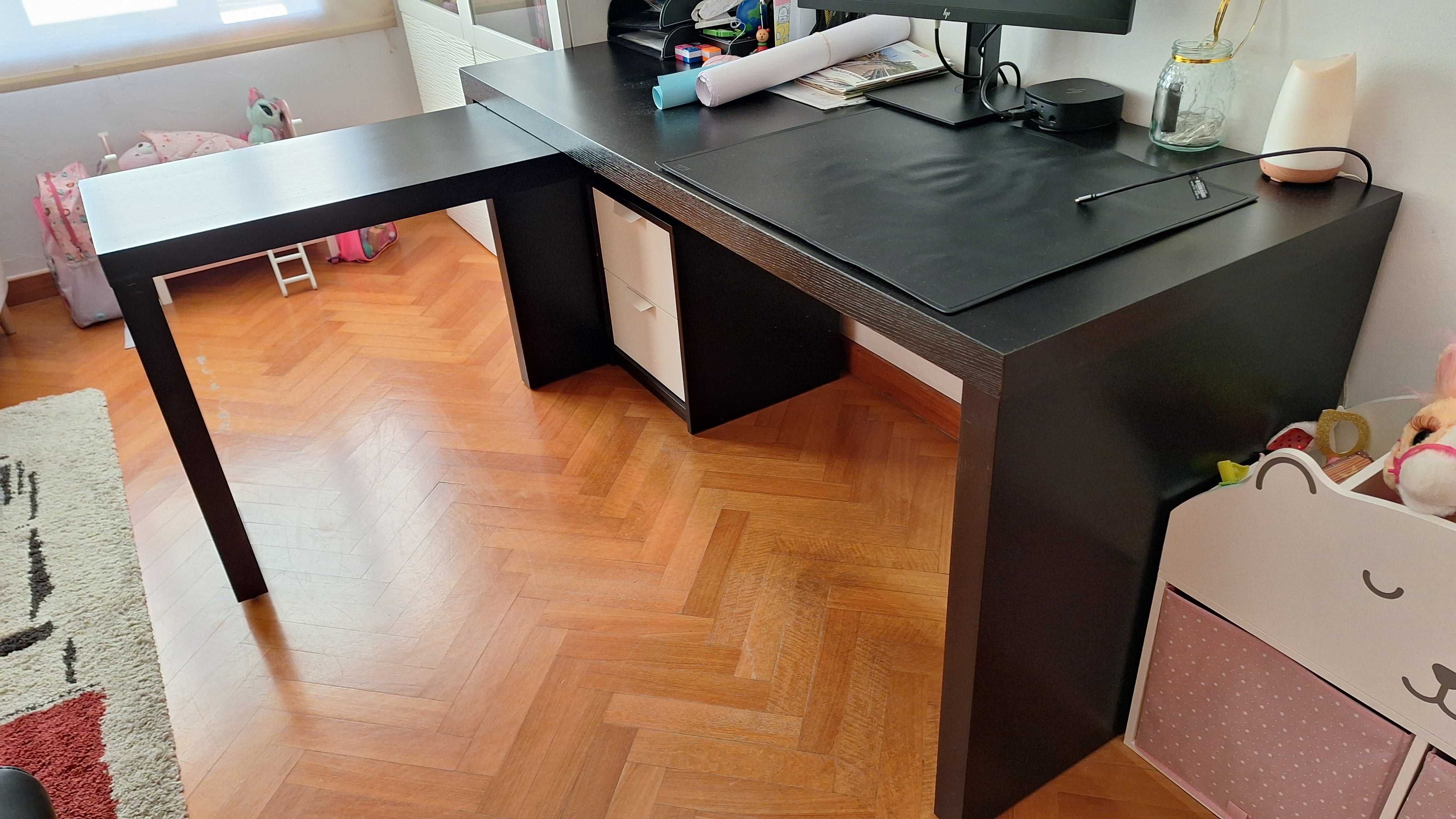 Secretária Ikea MALM Extensível Preto-Castanho