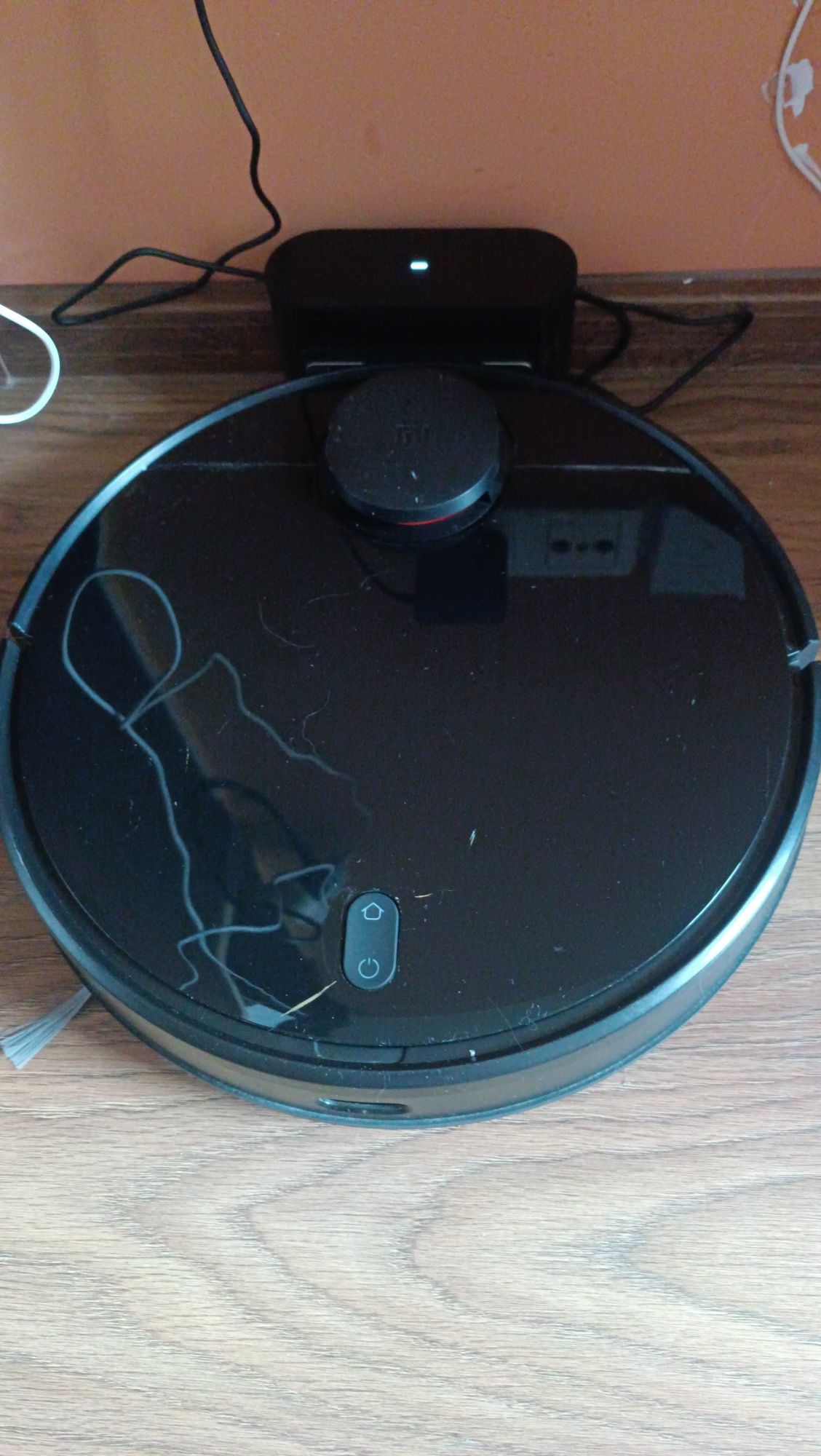 Робот-пилосос Xiaomi Mi Robot Vacuum-Mop P в хорошому стані