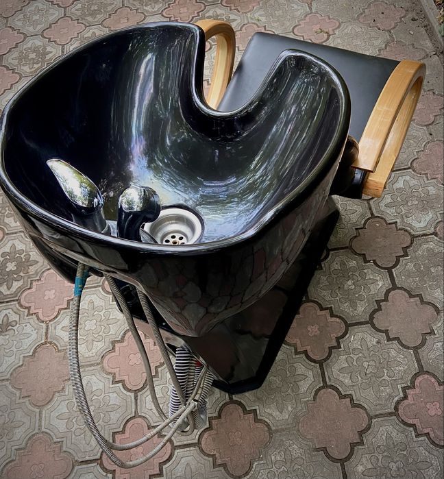 Продам перукарську мийку