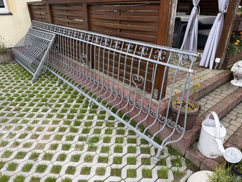 Barierka, balustrada na balkon lub taras