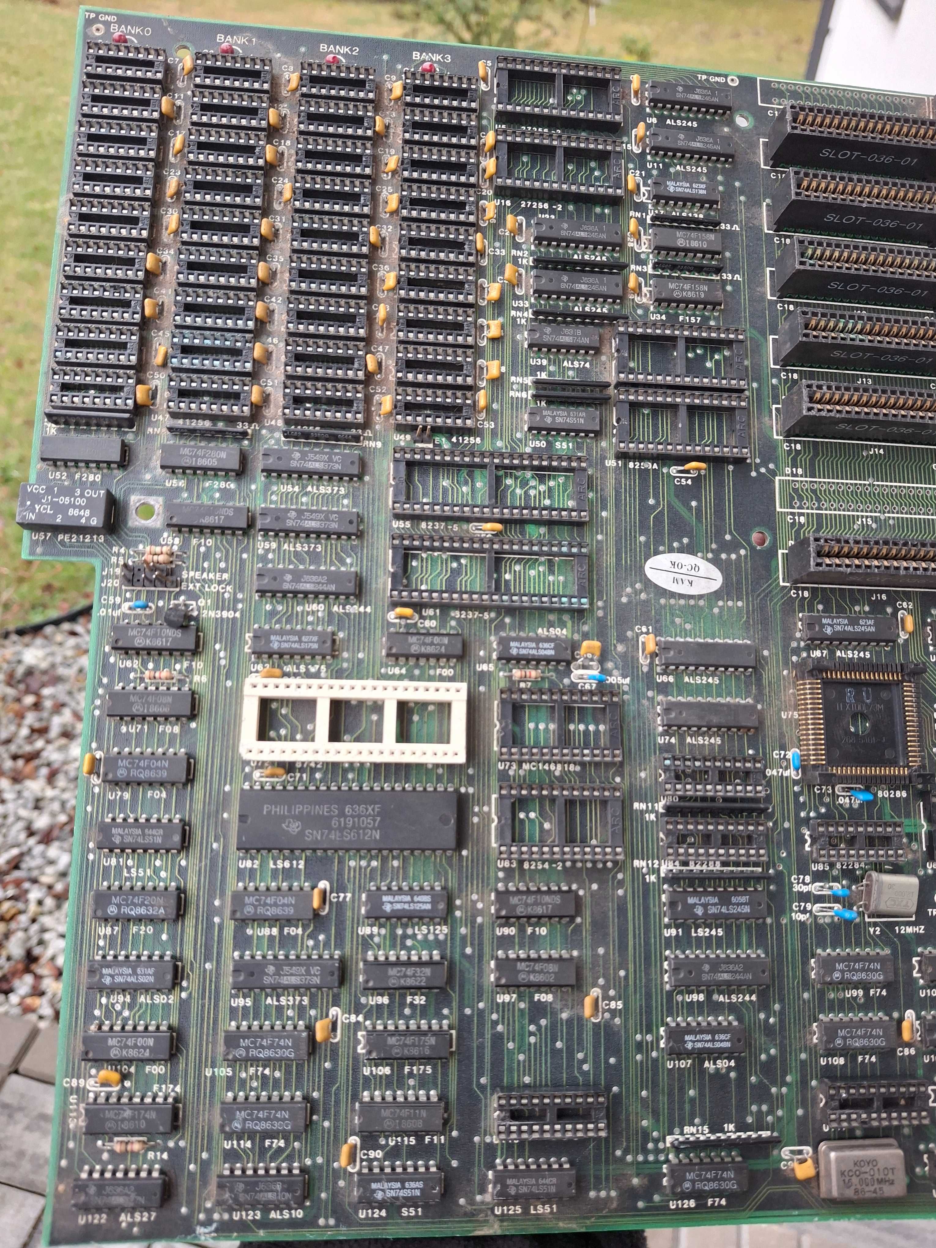 Stara płyta główna AT 286 IBM Retro