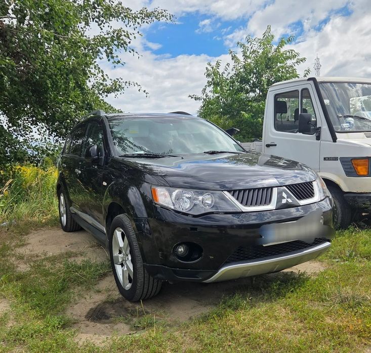 Mitsubishi Outlander Mitsubishi Outlander II 2.0 DID 4WD - 2009 - Idealny dla rodziny!