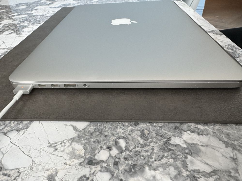 MacBook Pro 15 Castom