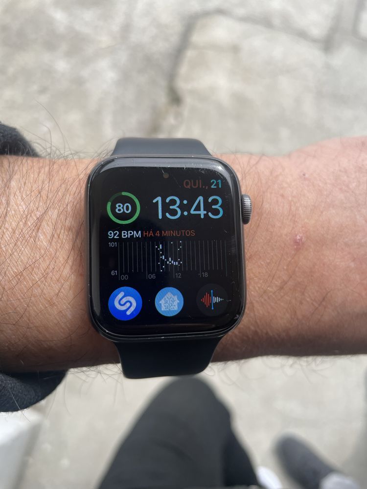 Apple watch 4 em bom estado