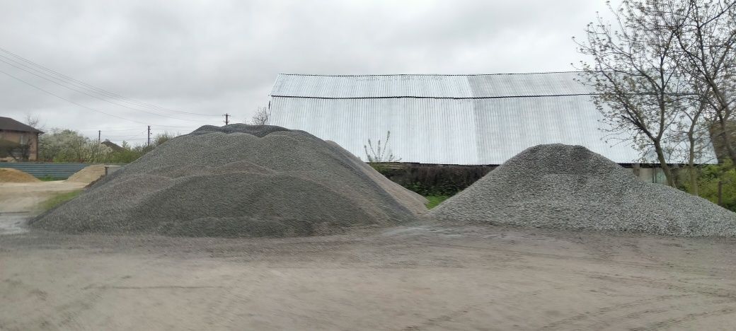 доставка та перевезення щебеню,піску,відсіву