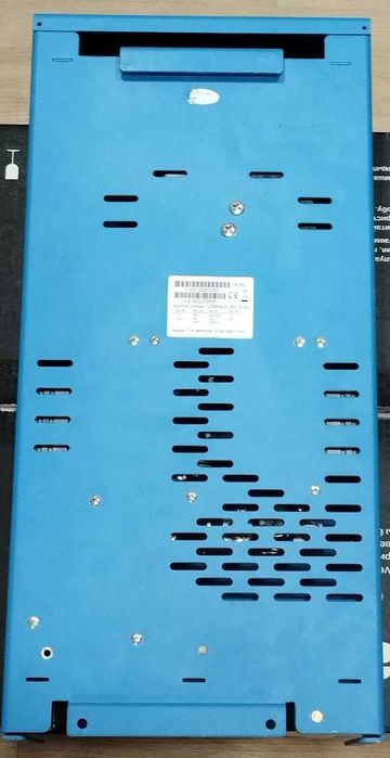 Автономний інвертор Victron MultiPlus Compact 12/2000/80