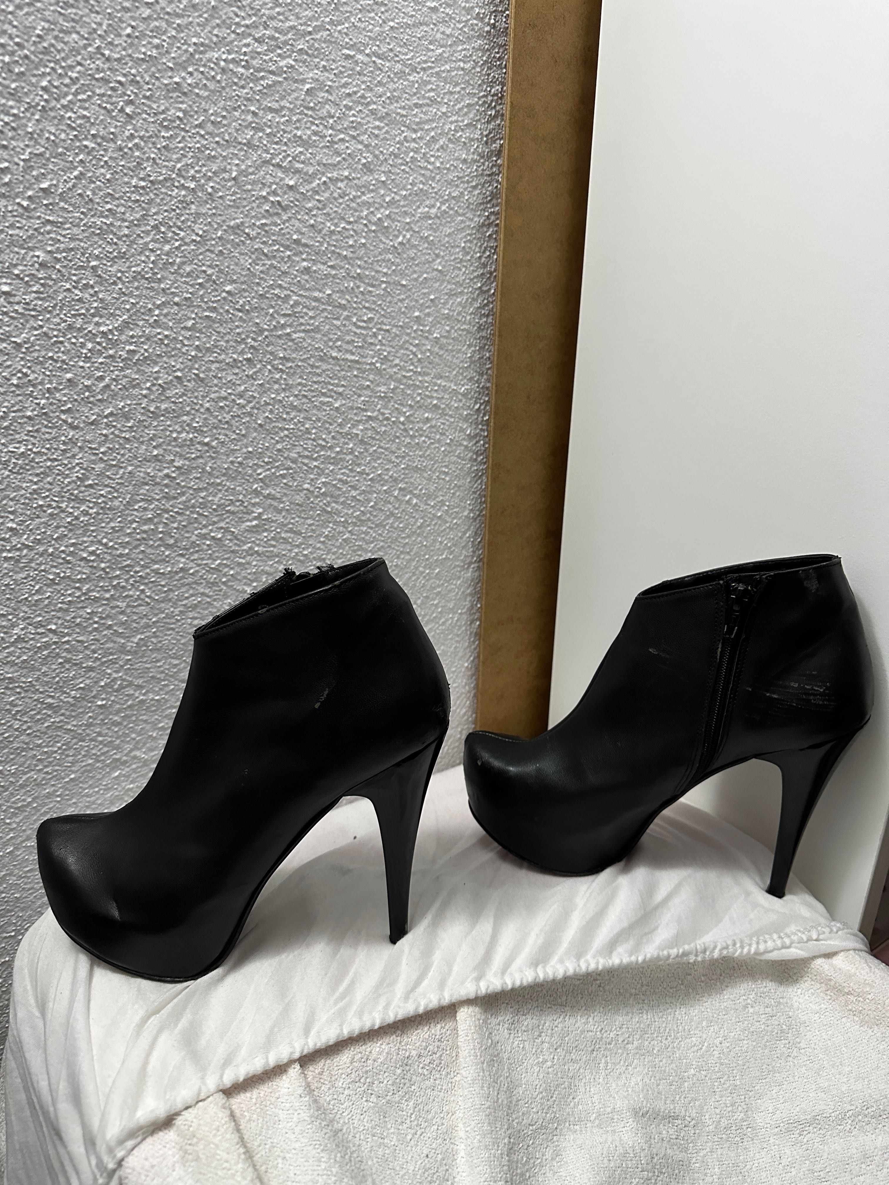 Sapato alto preto