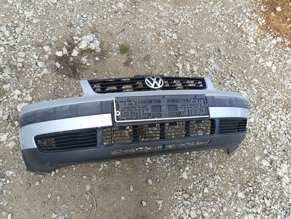 Бампер передній Volkswagen Passat B5 Пассат б5