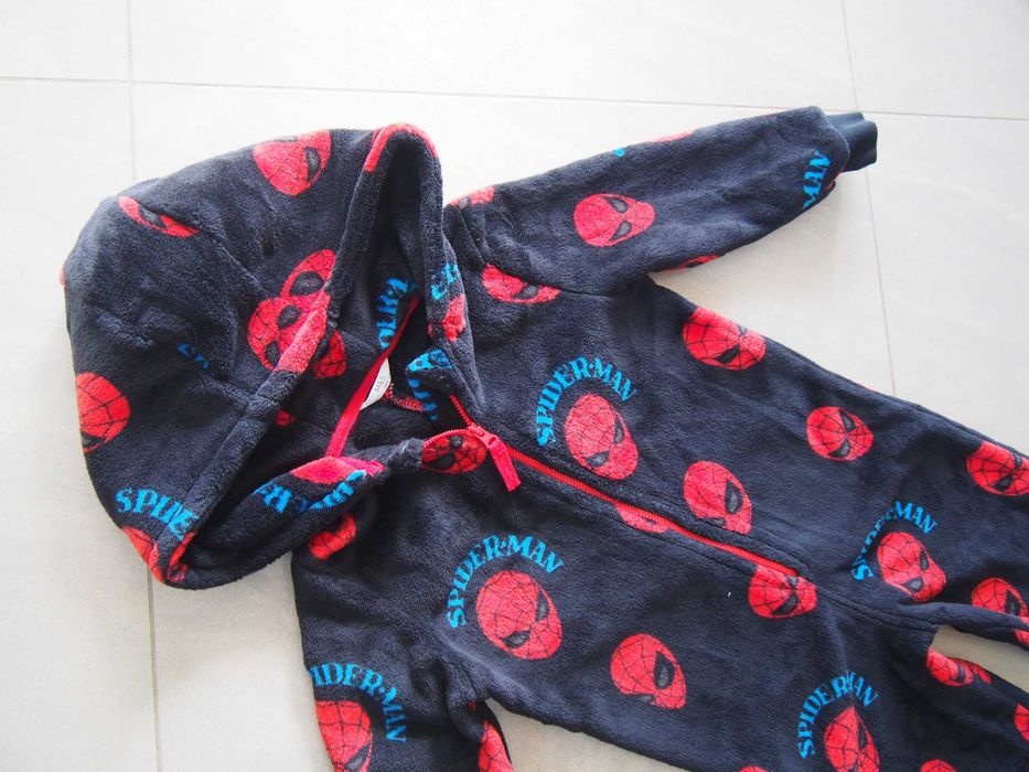 Pajac piżama 104/110 cm (4-6 l) spiderman