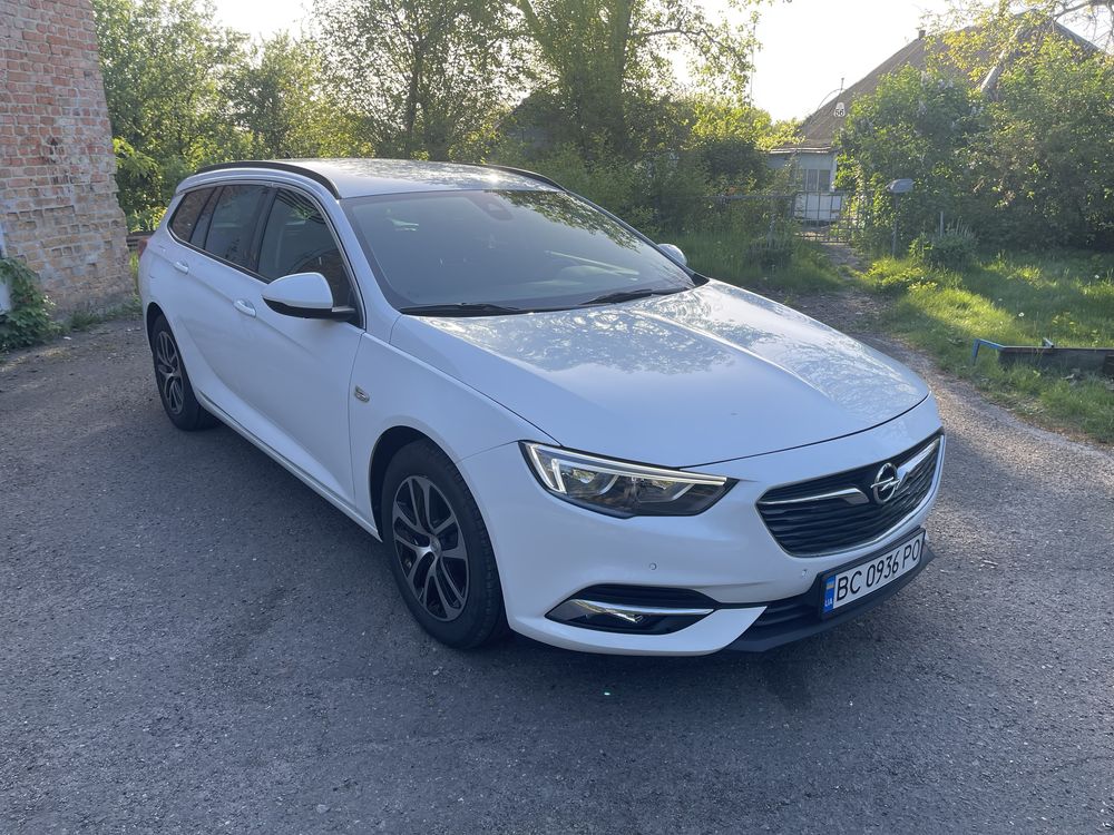 Opel insignia 2019г