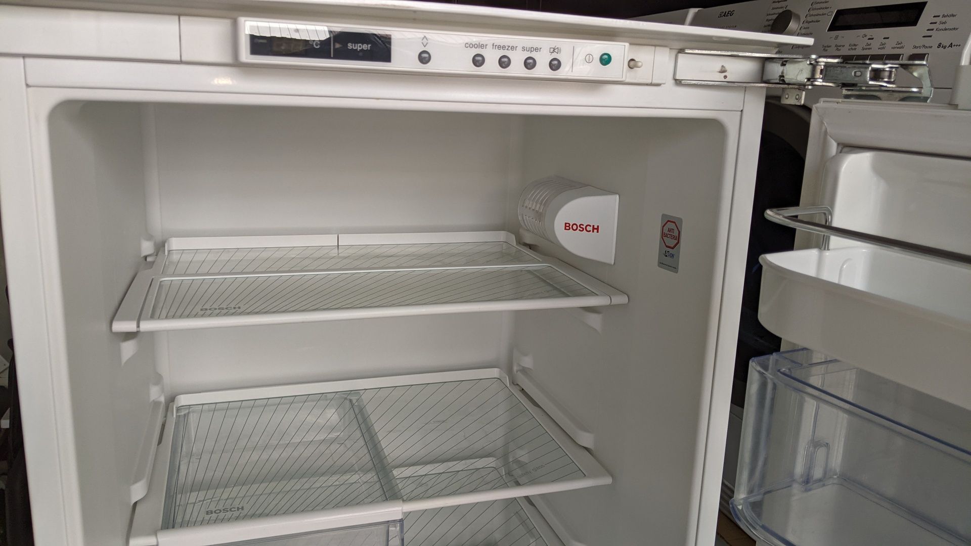 Вбудований холодильник Bosch 158/55/55 см