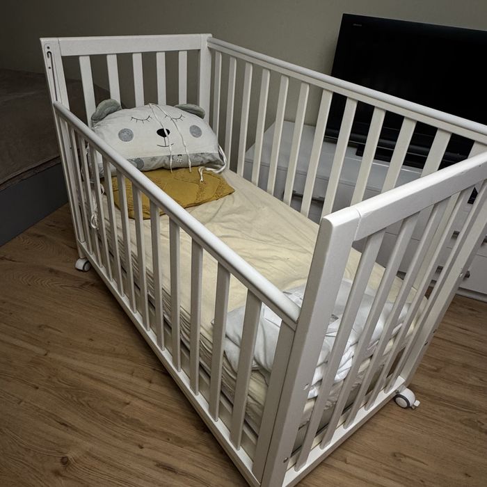 Продам дитяче ліжечко Верес Соня ЛД13