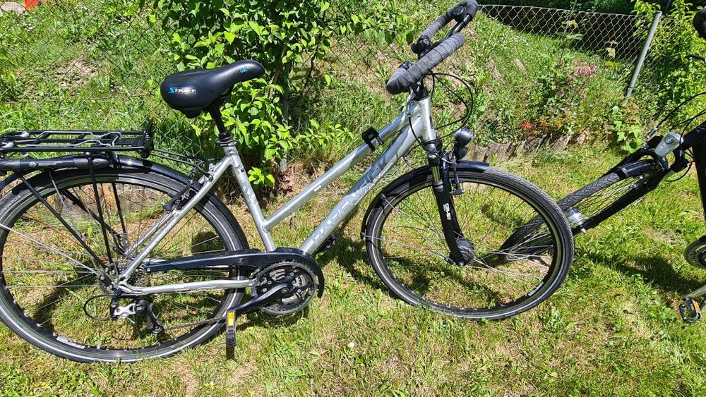 Rower trekkingowy  kola 28 cali osprzęt deore
