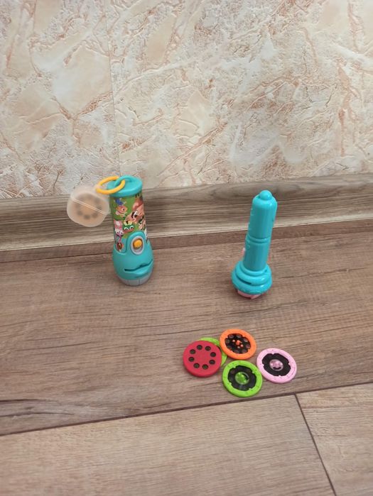 Музичний будинок, будинок-сортер,потяг, дитячий телефон, ліхтарик