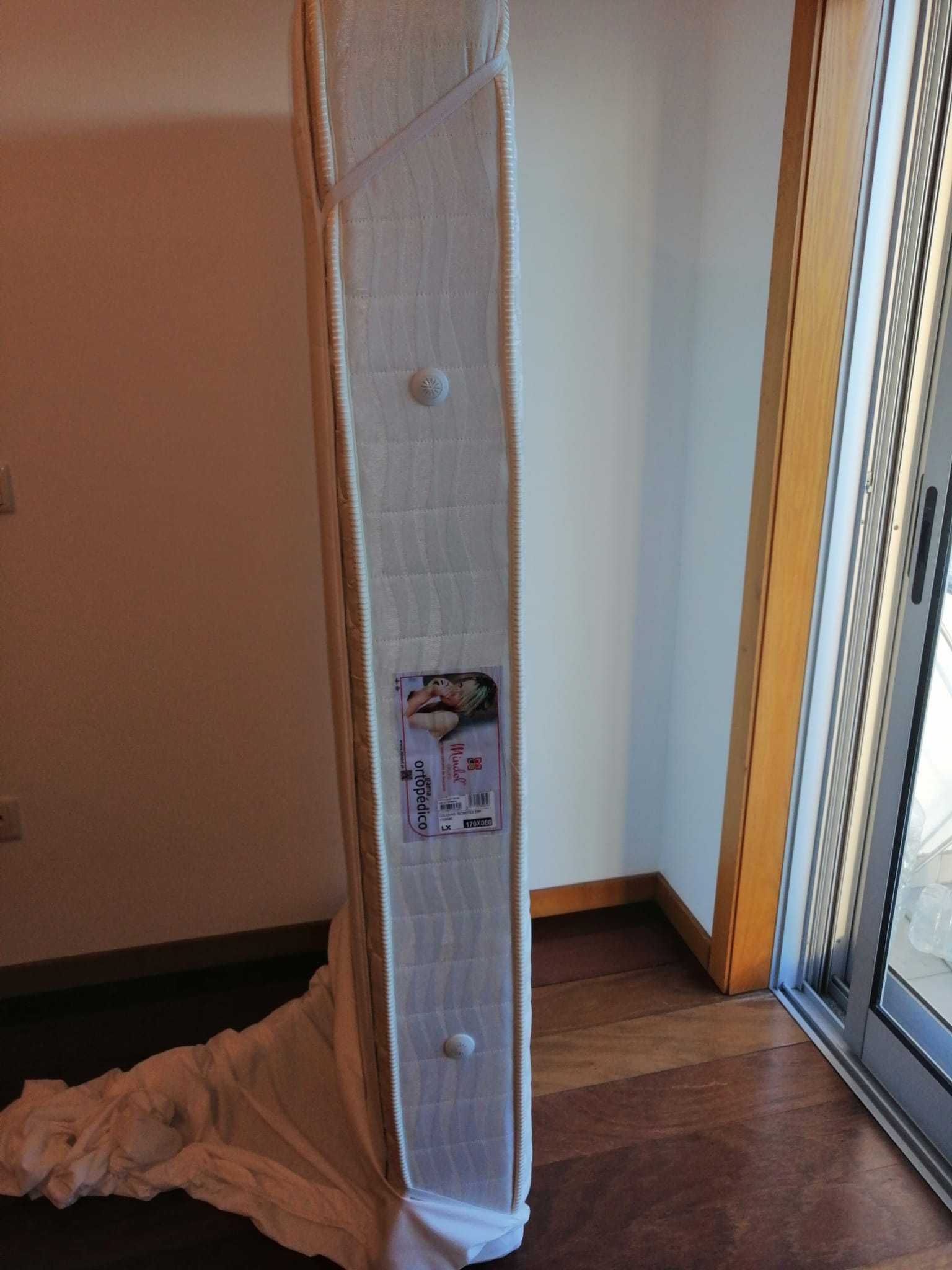 Cama de Criança extensível com Colchão