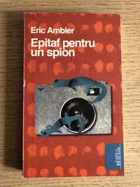 E. Amber Epitaf pentru un spion - ksiazka po rumuńsku româna romanian