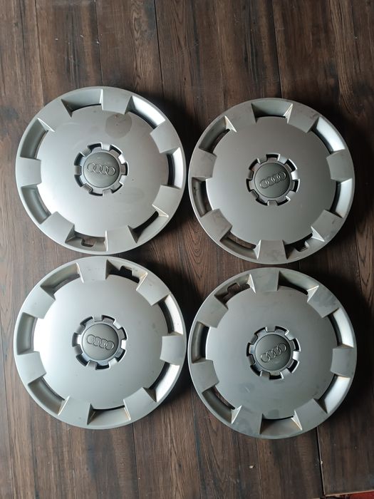 Ковпаки AUDI R16 оригінал
