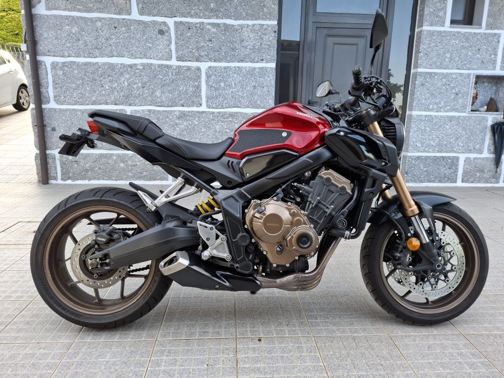 Honda CB650R 6000 km