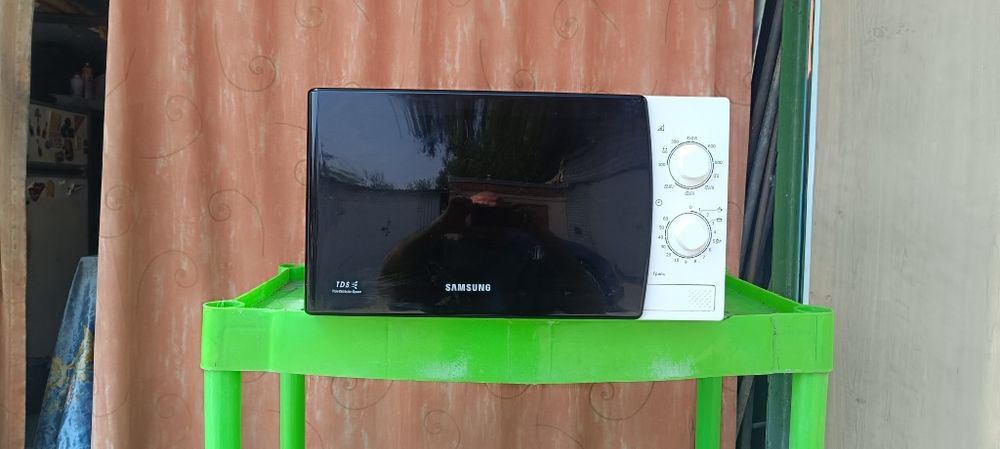 Микровалновка Самсунг GE81KRW