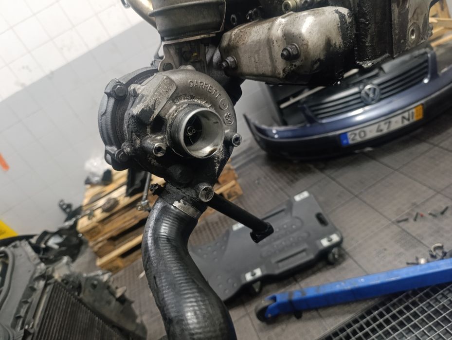 Cabeça de motor pd115 como nova