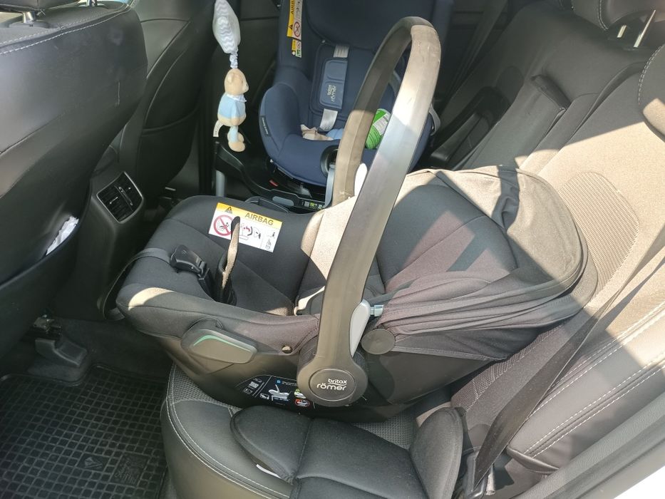 Автокрісло Britax Römer BABY-SAFE CORE (Space Black)