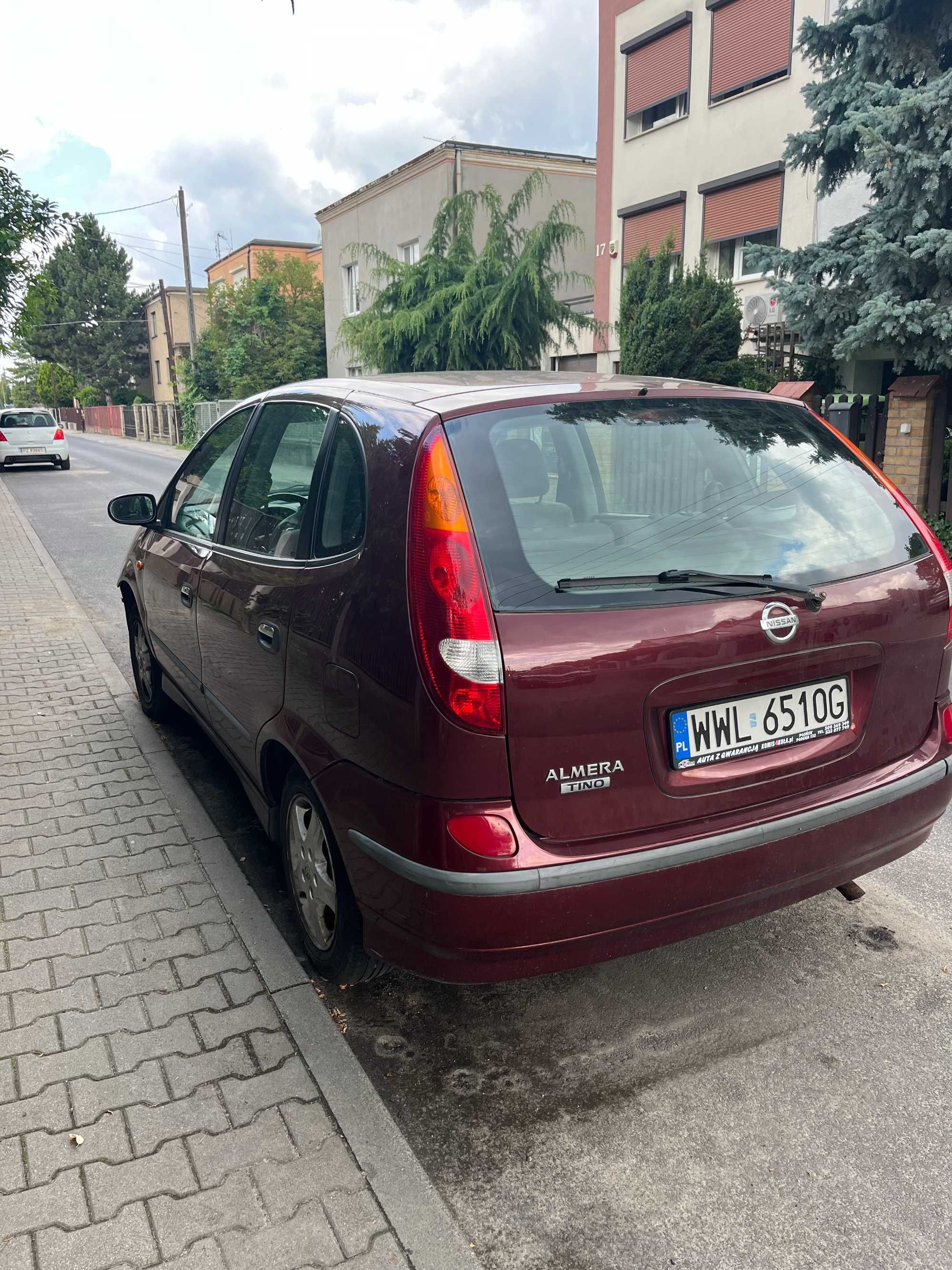 Nissan Almera Tino Poznań