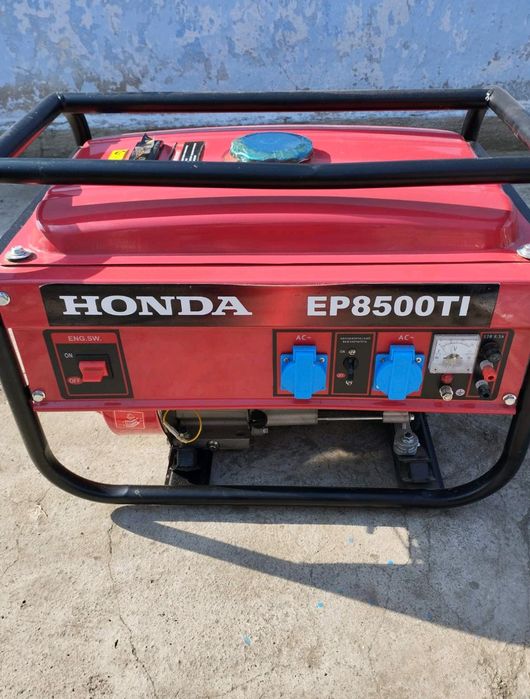 Генератор Honda новий