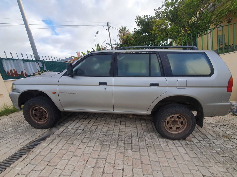 Mitsubishi Pajero Sport 2.5 TD GLS somente 1 dono