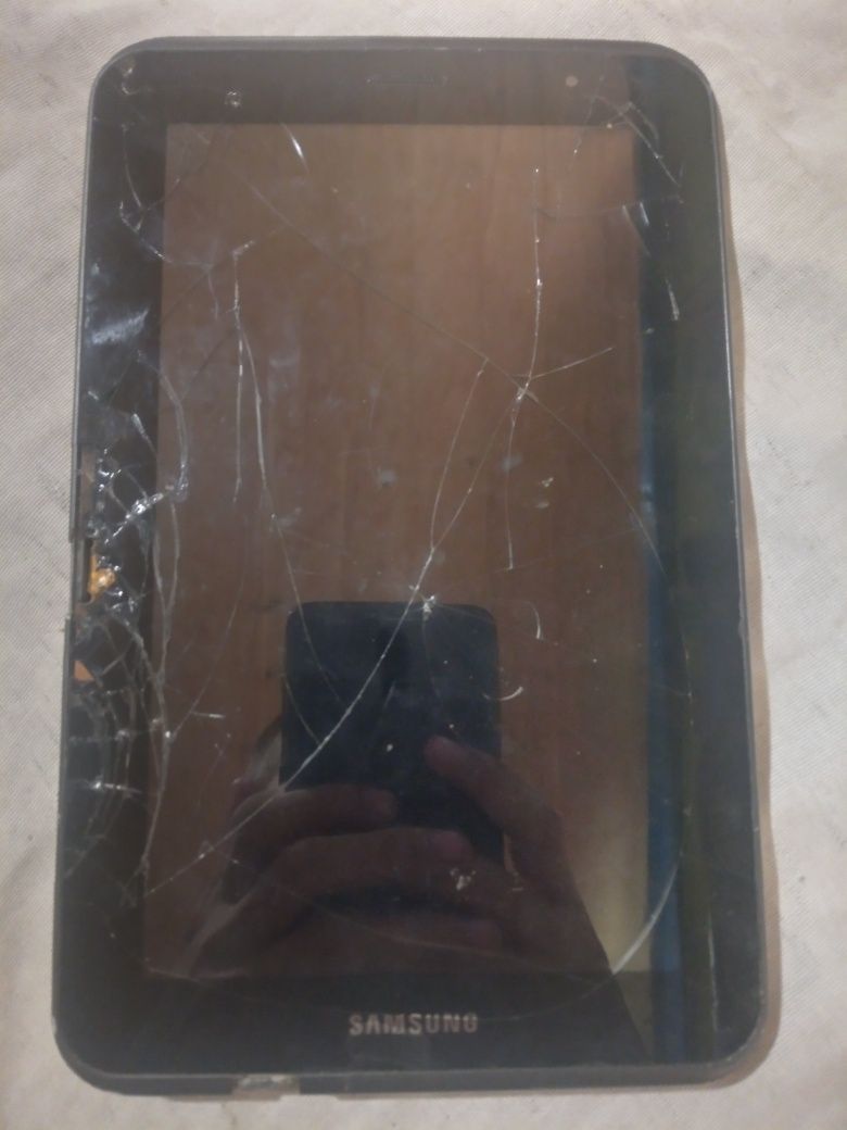 Планшет Samsung Galaxy Tab 2 7.0 3G GT-P3100