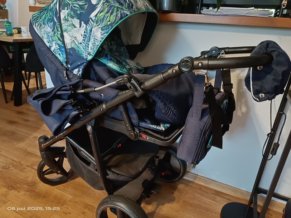 Sprzedam wózek 2w1 GRATIS dokładam wanienkę ze stelażem