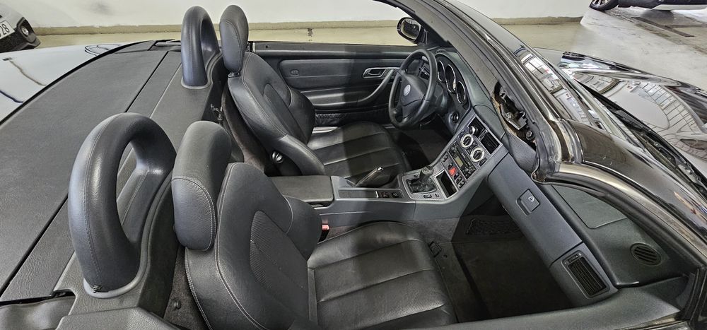 Mercedes SLK 200 rigorosamente novo poucos kms 01