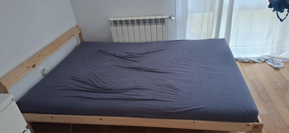 Odsprzedam łóżko dwuosobowe