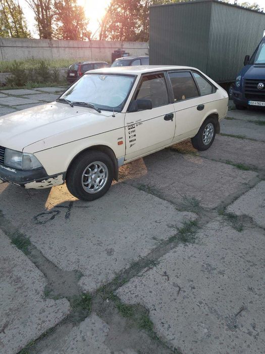 Продам Москвич 2141