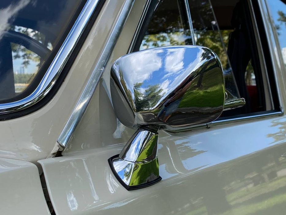 Волга ГАЗ -24 . 1976р.