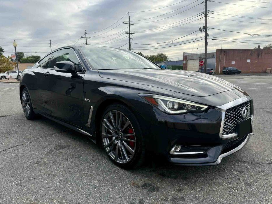 INFINITI Q60 Red Sport 400 Coupe      2017