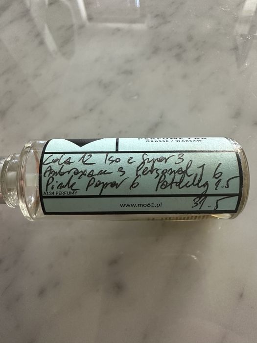 Perfumy Mo61 bardzo trwale oryginalne