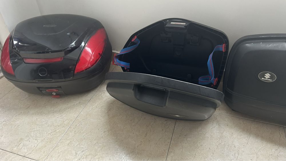 Malas laterais de origem da suzuki e top case