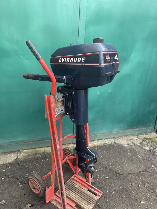 Евінруд 4/Evinrude 4 лодочний мотор/двигун до човна/лодочный мотор