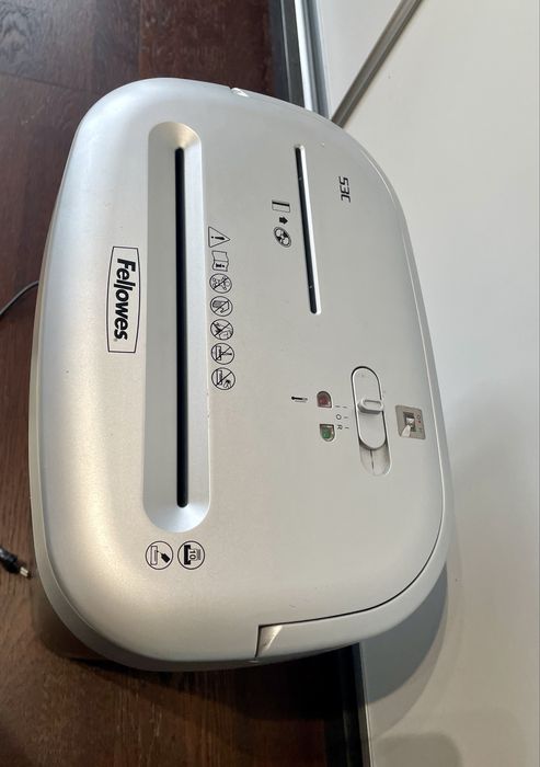 Niszczarka do papieru Fellowes 53C, 23L