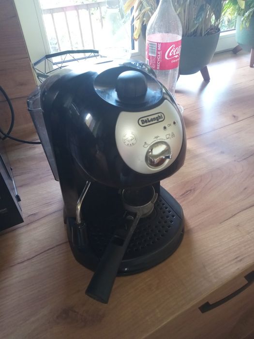 Ekspres do kawy DeLonghi
