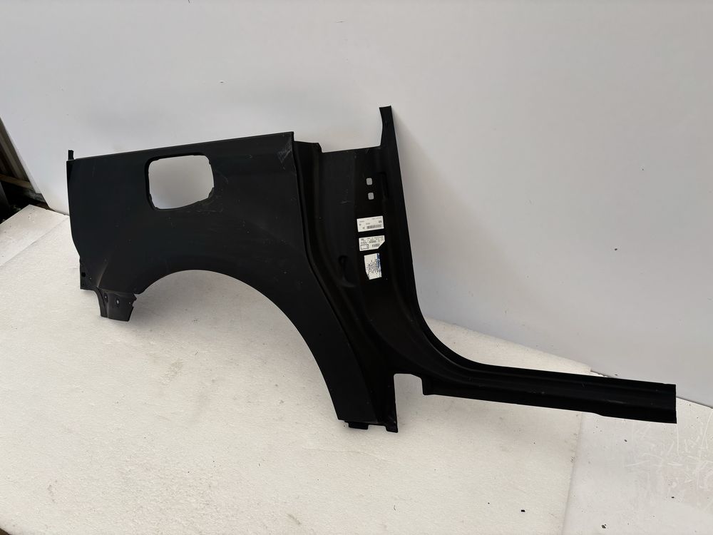 Ford Transit Connect Tourneo MK2 poszycie błotnika prawy tył błotnik