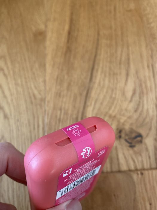 Roż do policzków mascara nyx cosmetics buttermelt blush maybelline sky