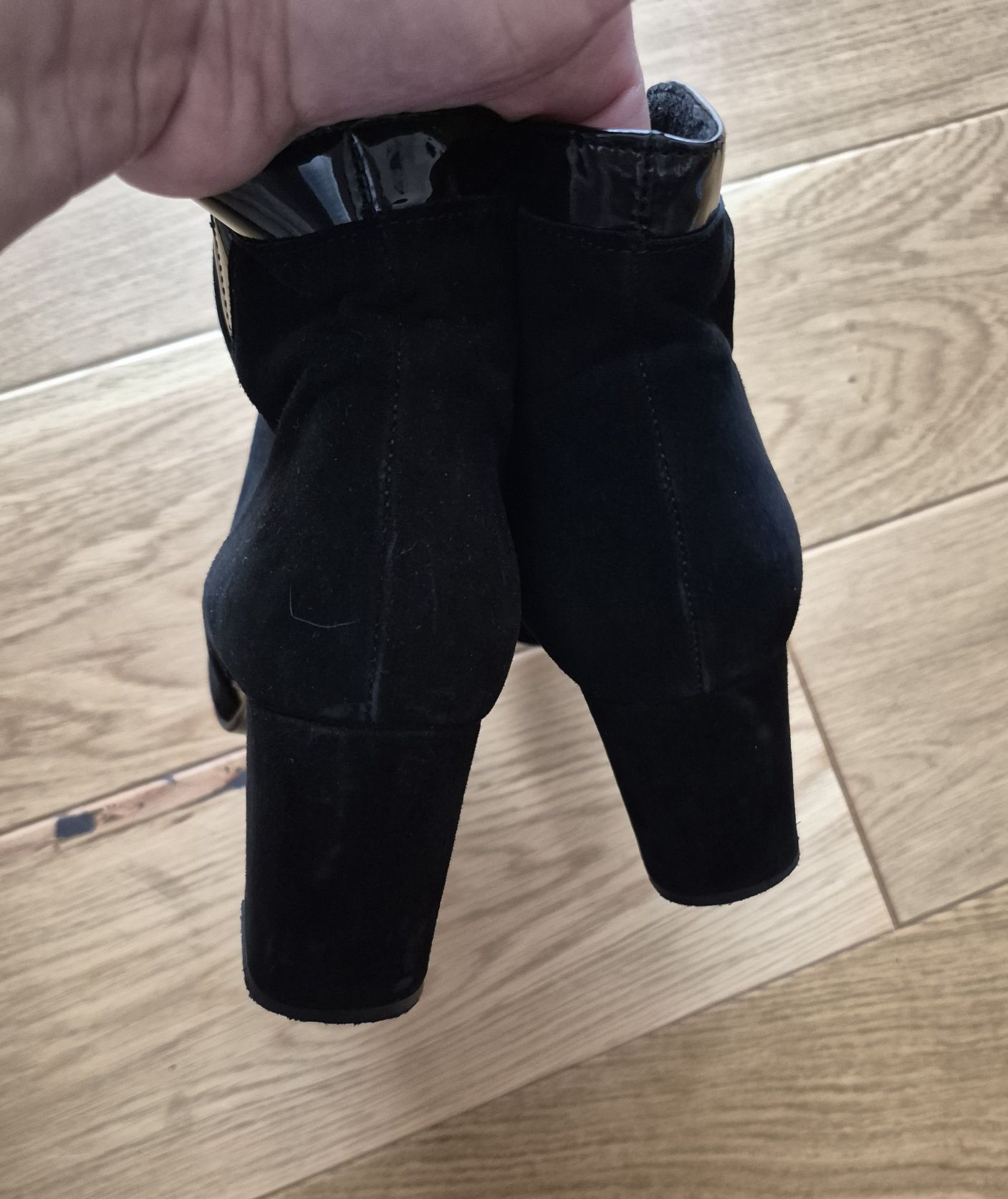 Botki skórzane Sagan 40
