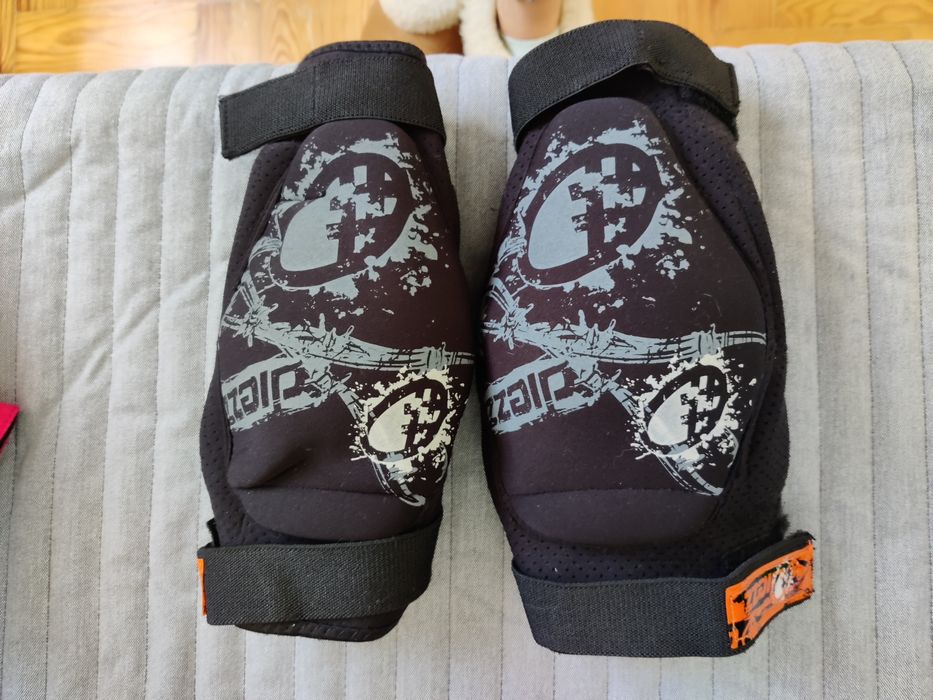 Joelheiras snowboard