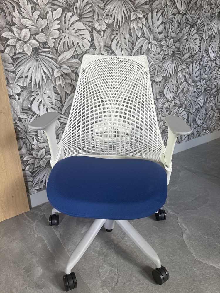 Fotel biurowy ergonomiczny Herman Miller Sayl