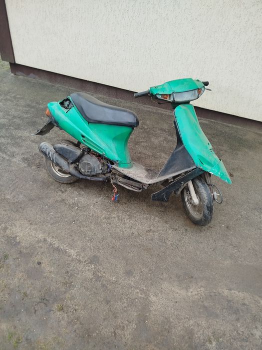 Продам скутер Сузукі сепія